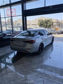 نيسان سنترا